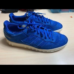 Adidas handball foot patrol juice blue 9